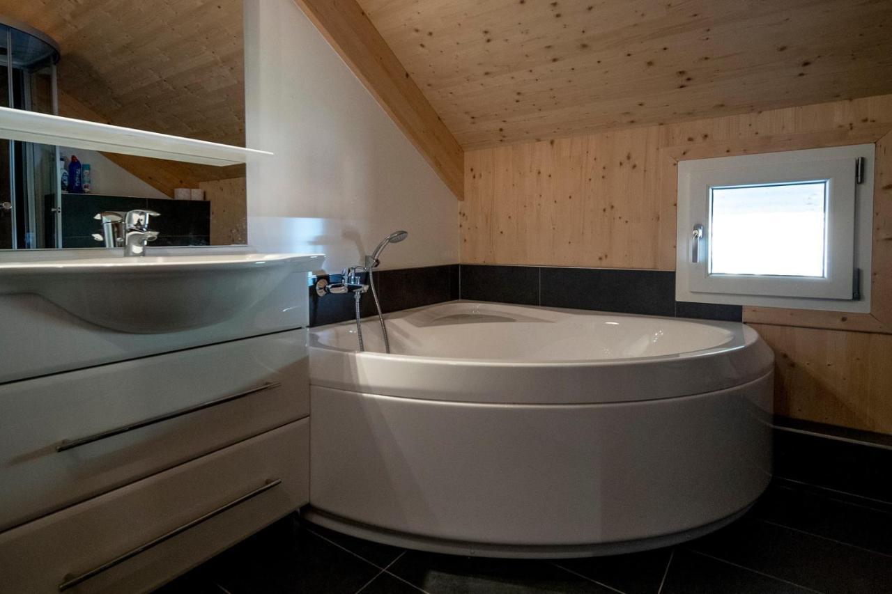 Chalet Murau: Luxurious 5 Star Chalet In Ski Area Kreischberg Eksteriør billede